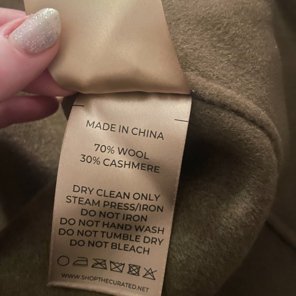 The Curated Classic Coat in Moss Green, Small - Picture 3 of 5